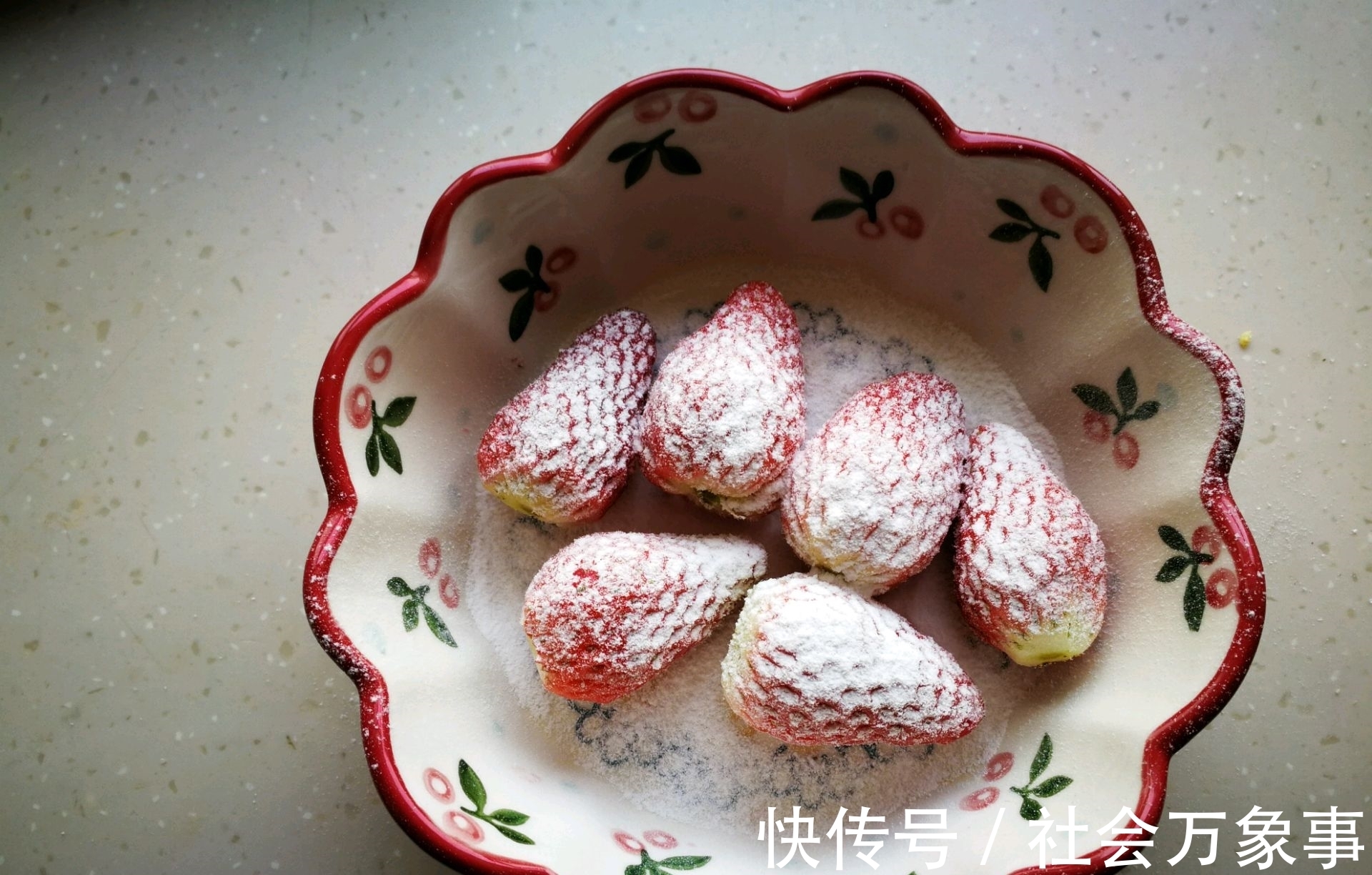 草莓大福|七夕临近,教你在家做讨女孩子欢心的甜点,简单好操作