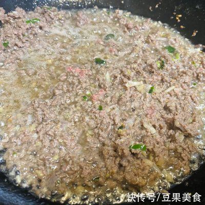 滇味小米辣炒牛肉最过瘾的吃法，做一次都不够吃