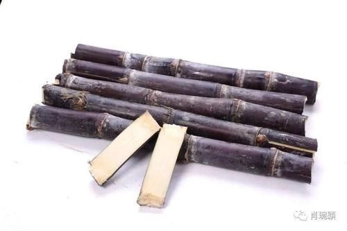  用刀背拍散|天气冷了，即为火锅底料