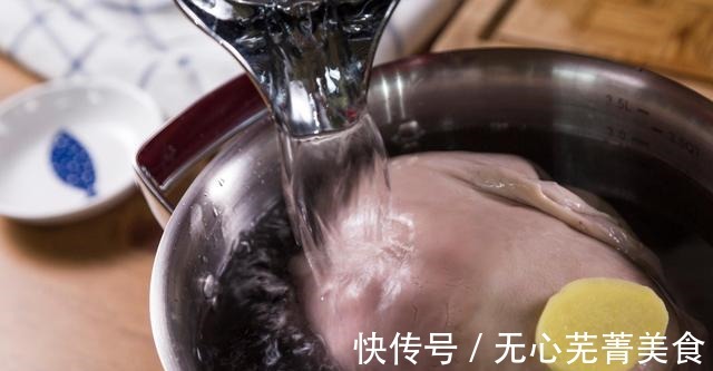 食用盐|香气美味的猪肚包鸡，一口鲜香，两口满足！