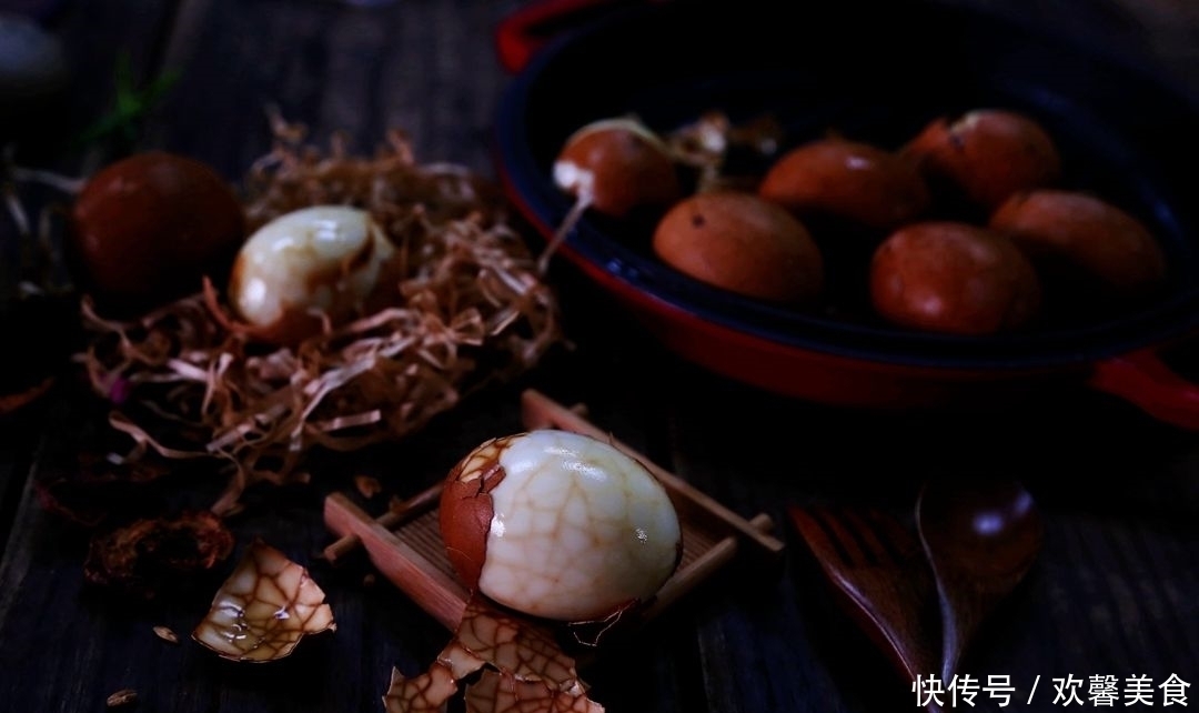 想吃茶叶蛋太简单!完美“蜘蛛网”纹路,“晃一晃”即成!