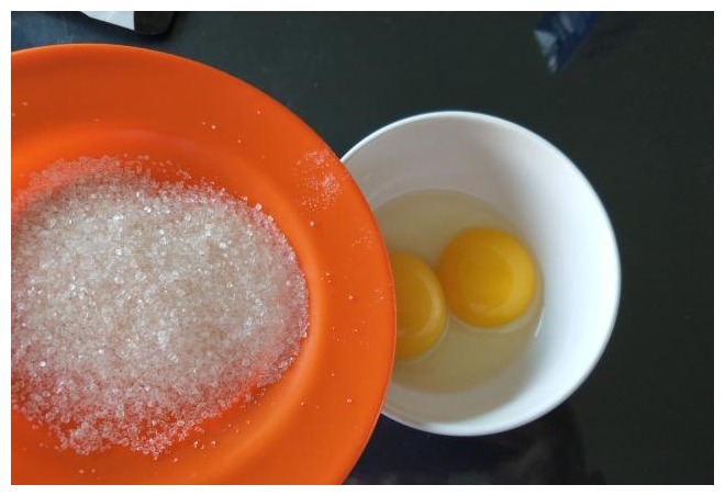 营养美味的蛋挞，外酥里嫩奶香味十足，口感超赞