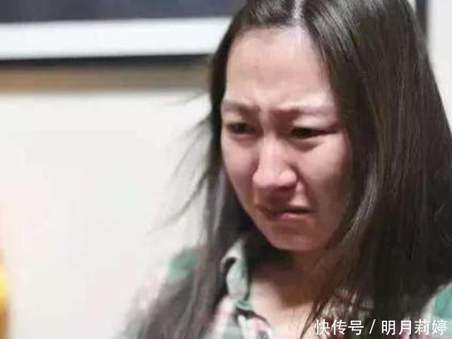 16岁女孩长期“不剪头发”,身体出现这变化,女生请务必了解!