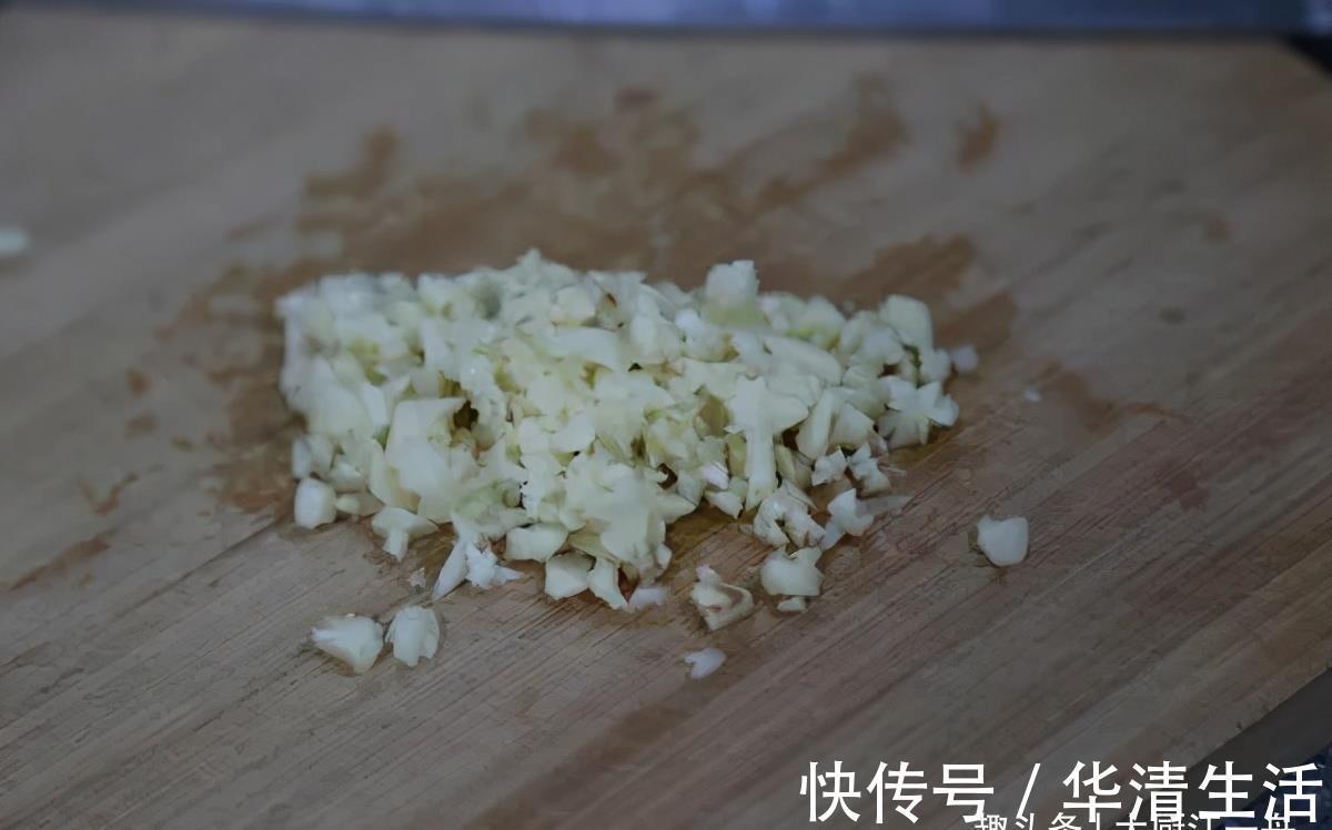 诀窍|怪不得饭店的凉拌菠菜那么好吃?原来做法有诀窍,3分钟就学会