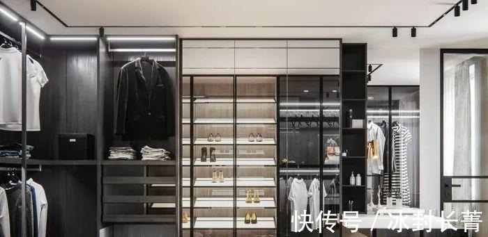 饱和度|小夫妻用莫兰迪色+现代简约风格，让两室一厅舒适又颜高！