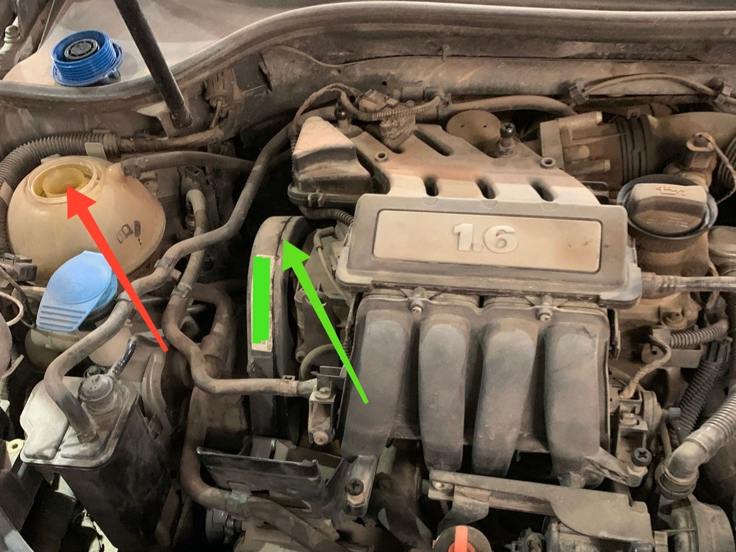 发动机冷却液无故消失