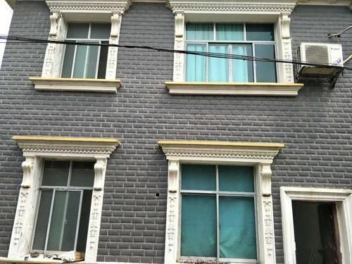 罗马柱|去男友乡下老家,他说的茅草房原来是别墅,感觉自己赚翻了