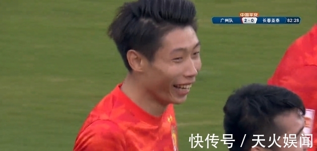 进球|广州队2-0中超黑马!球迷:恒大青训实现全华班,中国足球有希望