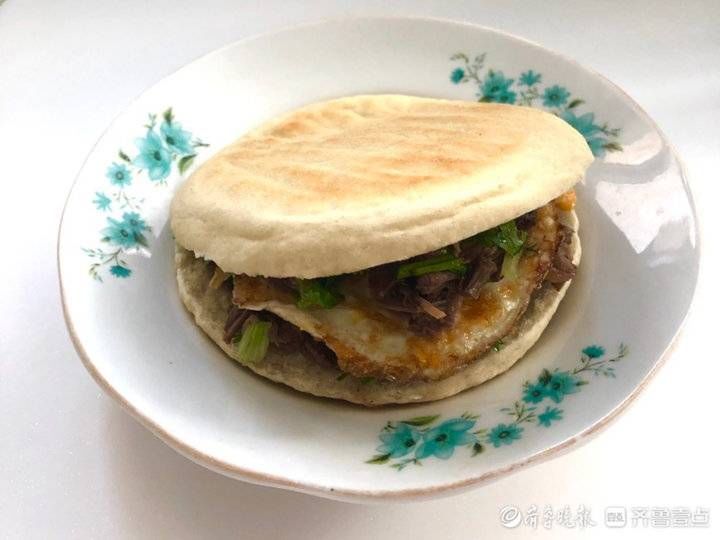 超简单！壹粉教你在家做肉夹馍，配方拿走不谢|壹粉食堂| 牛耘