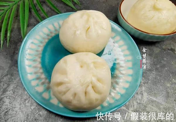 包子|分享早餐面食，馅料鲜嫩多汁，蒸一蒸味美不上火，出锅抢着吃