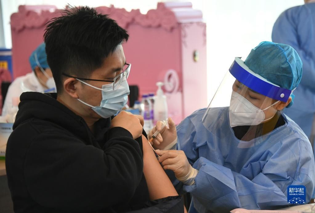 海国瑞业科技园|北京海淀：新冠疫苗加强针接种进企业