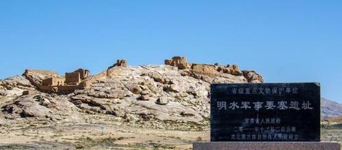 凶残|百年前黑戈壁凶残匪徒,被一支精兵神秘斩头,遗骸80年后才出现