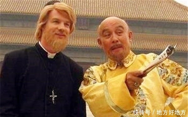 相差|乾隆的“侧身像”被一意大利画师画了下来,发现与剧中相差很大