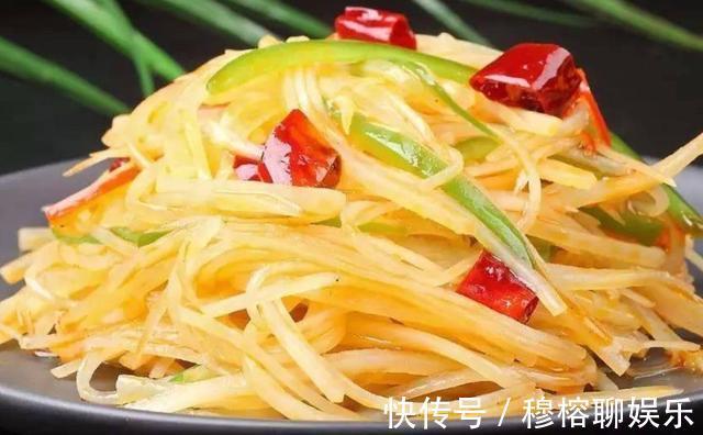 口感|炒土豆丝时别直接下锅，加上一步，吃起来脆爽入味，口感更上一层