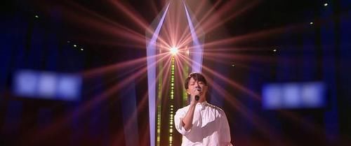 凡清|《好声音》第四期开播,凡清爆发力令人震惊,张碧晨露出开心笑容