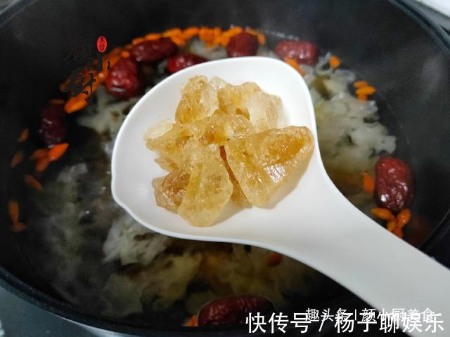 胜过|漂亮女人都爱这么吃,隔三差五喝一碗,胜过天天敷面膜!