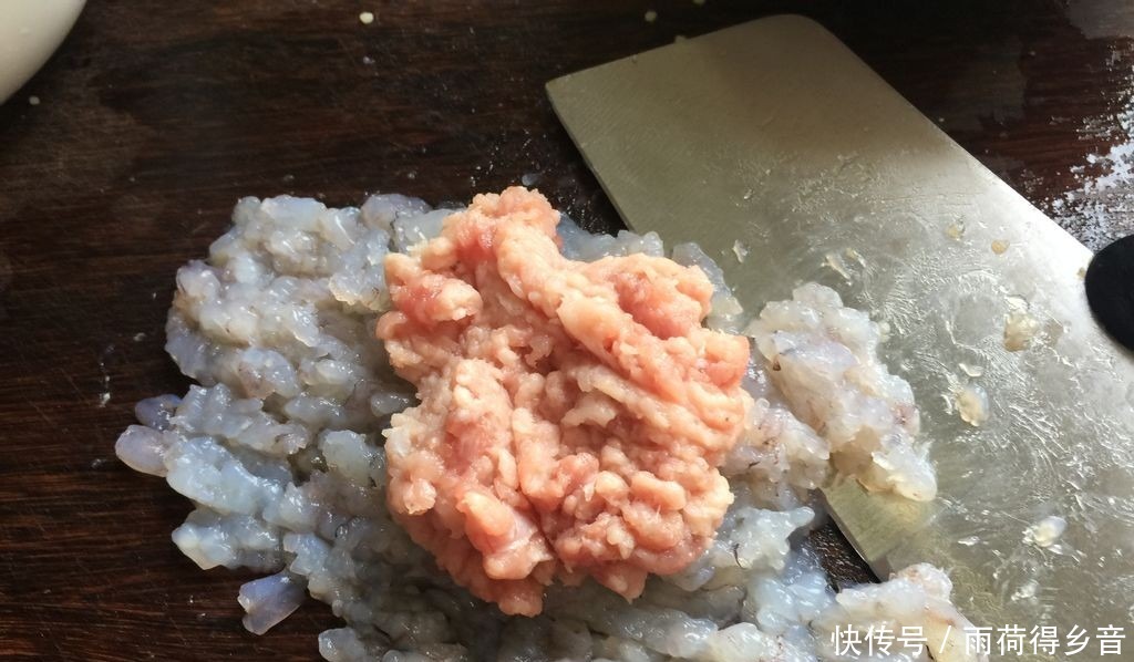 吃肉|天热,吃肉不如吃此菜,虽然有点贵,但是对身体很好,鲜美又营养!