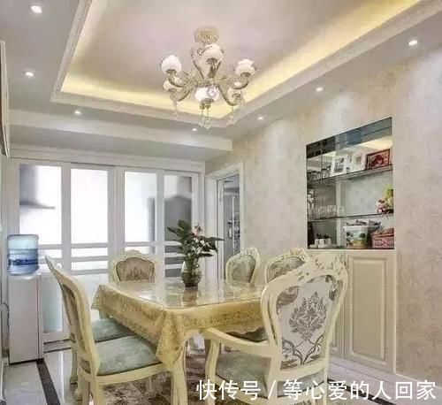 容纳量|98平新房,一进门隔断把人迷住,客餐厅太奢华,装修花25万值了!