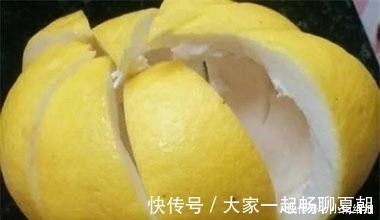 泡水|柚子皮泡水太厉害了,男人女人都离不开,现在清楚也不迟
