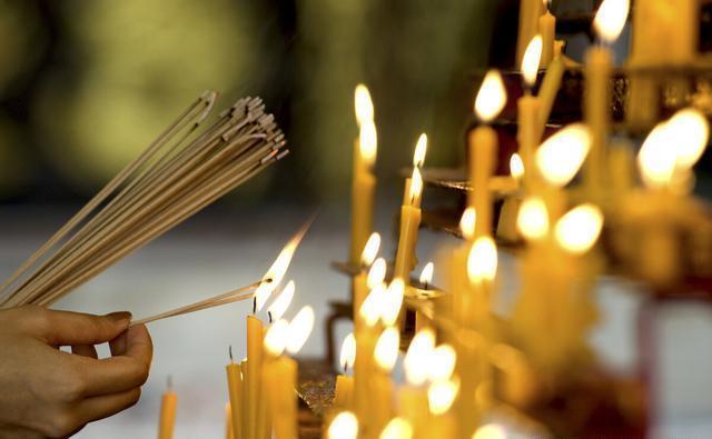 农村俗语“穷算命,富烧香”,下半句少有人知,你知道吗