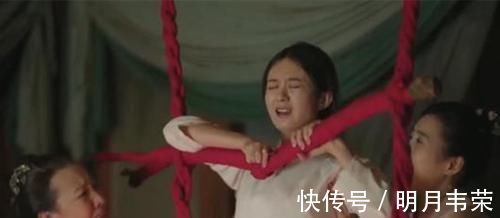 石位|顺产有多不容易助产士揭秘多种分娩姿势,躺着生并非最佳选择