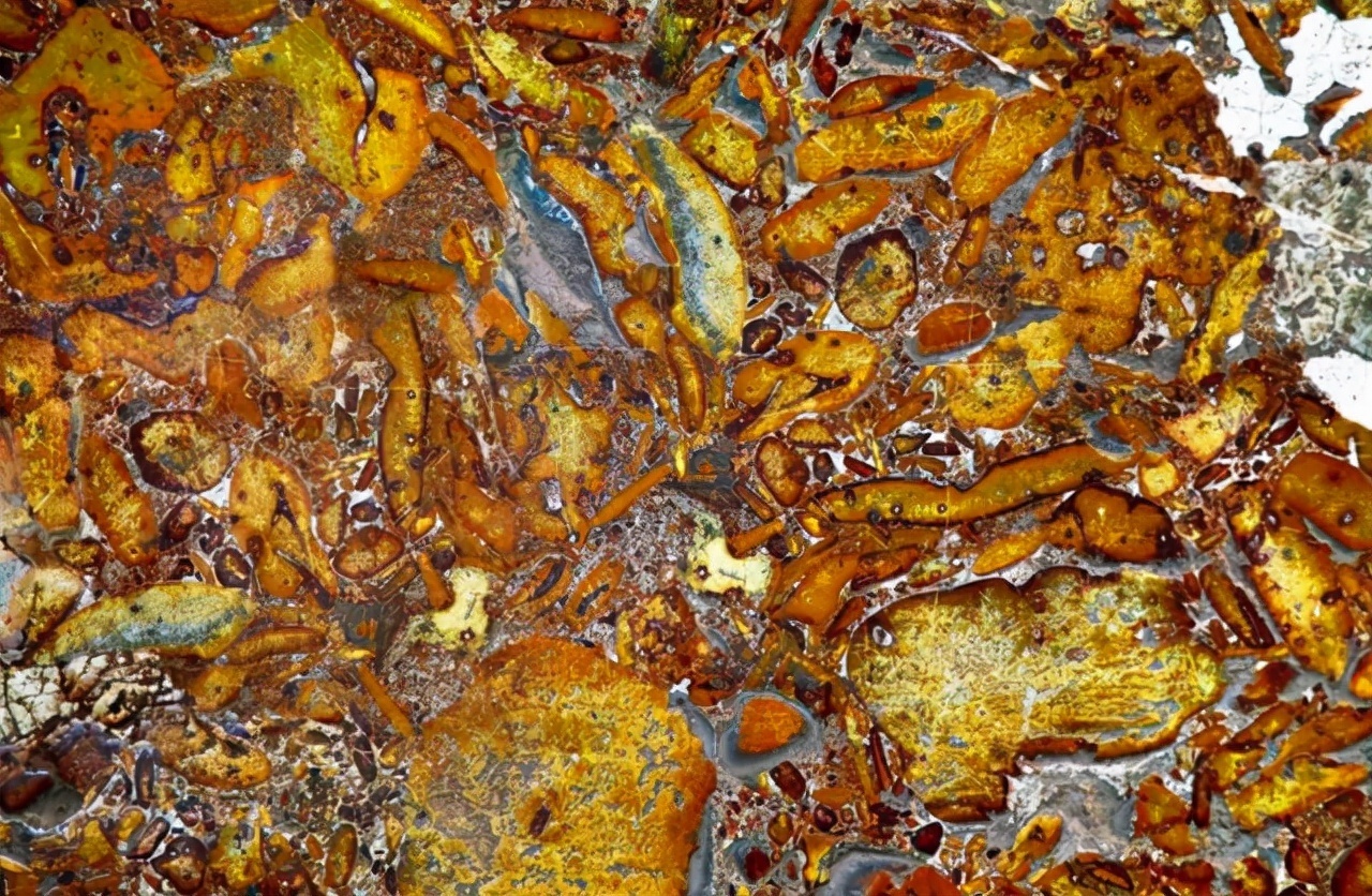 五彩花$人们以为紫禁城铺地只能用金砖,其实花斑石更高档,它为何绝迹了