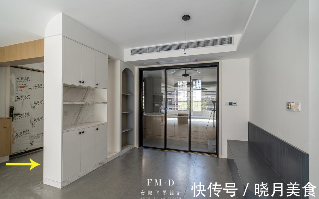 实用|开门见厅,对门装三段式餐边柜,也是玄关隔断,升级设计3倍实用