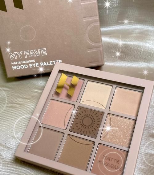 过年怎么能没有一盘趁手的眼影！性价比高颜色也好看，学生党必备