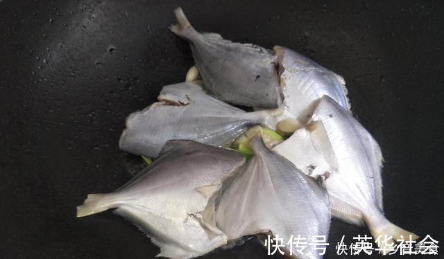 记着夏季多吃鱼，教你鲳鱼的美味做法，软香入味，鲜香不腥