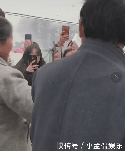 大衣哥|10个朱之文赶不上一个马广福同样是农民歌手,为何大家评价迥异