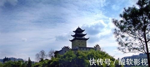 气派|重庆再现“巨富豪宅”，主人靠酿酒成富豪，距县城50分钟路程