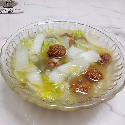 白菜肉丸粉丝汤