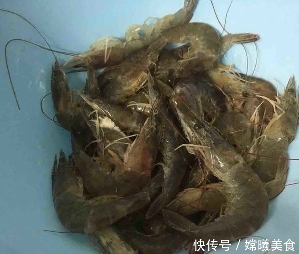这道虾,我能把壳都吃了,做法无敌简单,好吃到跳脚的美味