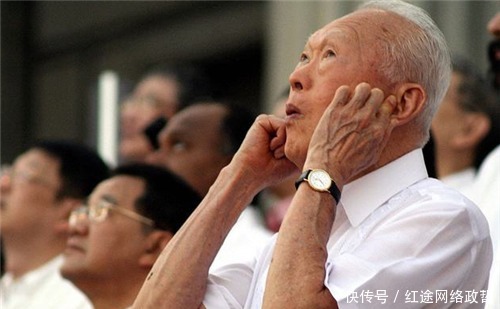 李光耀直言:汉字“缺陷”明显,不可能成为新加坡的通用语言