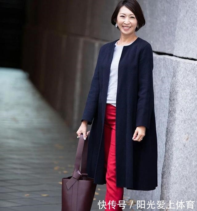 小仙女们 50、60岁的女人，入秋后如何靠穿搭美出新高度！