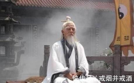 哥白尼#历史上的十大世界圣人排行榜,耶稣排名第三,还有一位被教会烧死!