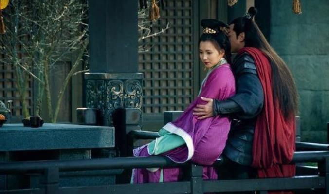 三国|三国第一名将吕布，每次杀人后都会大喊3个字，如今成为口头禅