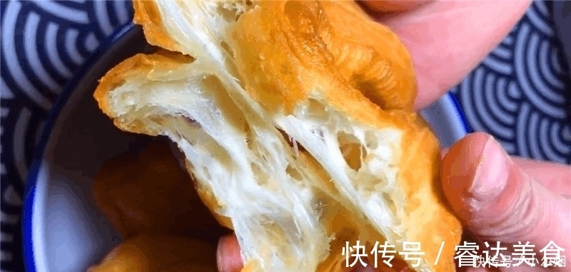 炸出的油条不蓬松 早餐老师傅说漏嘴, 学会做出的油条又香又软