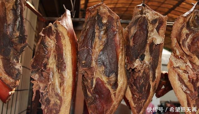 发霉|冬天腌腊肉,学会“2腌1涂”,腊肉咸香入味,经久耐放不发霉