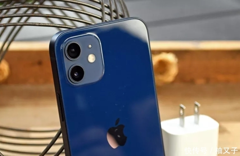 iPhone12|性能强、续航弱!外媒表示,iPhone12不开启5G最省电!