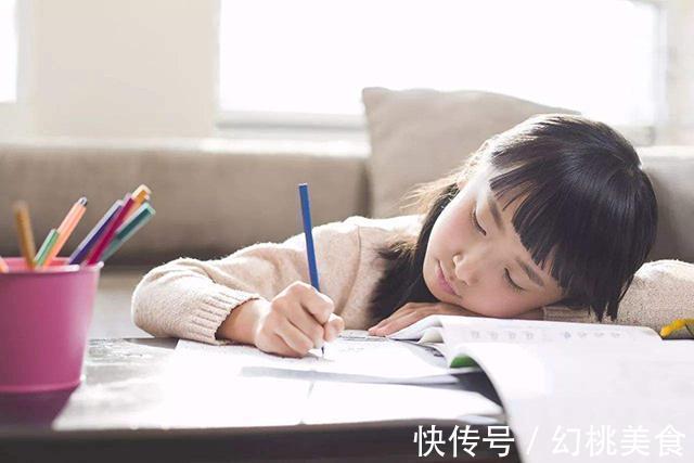 孩子|孩子磨蹭散漫,家里鸡飞狗跳父母这样做,教孩子做时间的主人