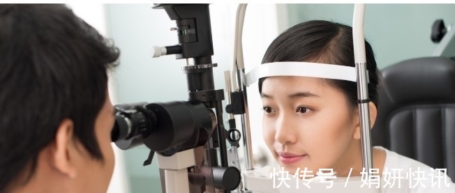 手机|近视了还能玩手机吗?若不注意这4点,眼睛度数可能还会增加