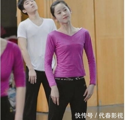 王思聪|从“奶茶妹”到“抹茶妹”，章泽天凭啥俘获刘强东的心？