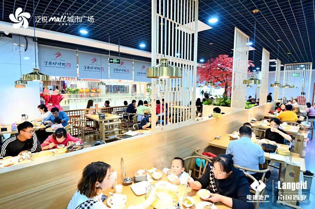 打卡|成都泛悦Mall?城市广场斑斓花开、扬帆起航,首创城北花园式打卡新地标