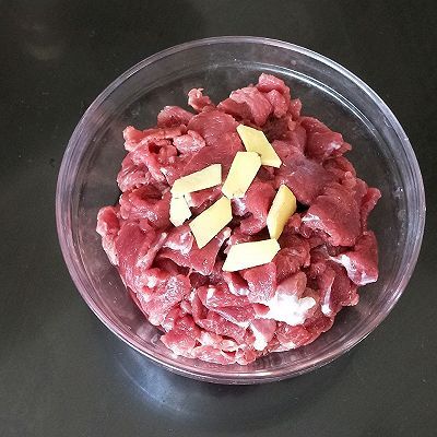 菜椒|山黄皮炒牛肉