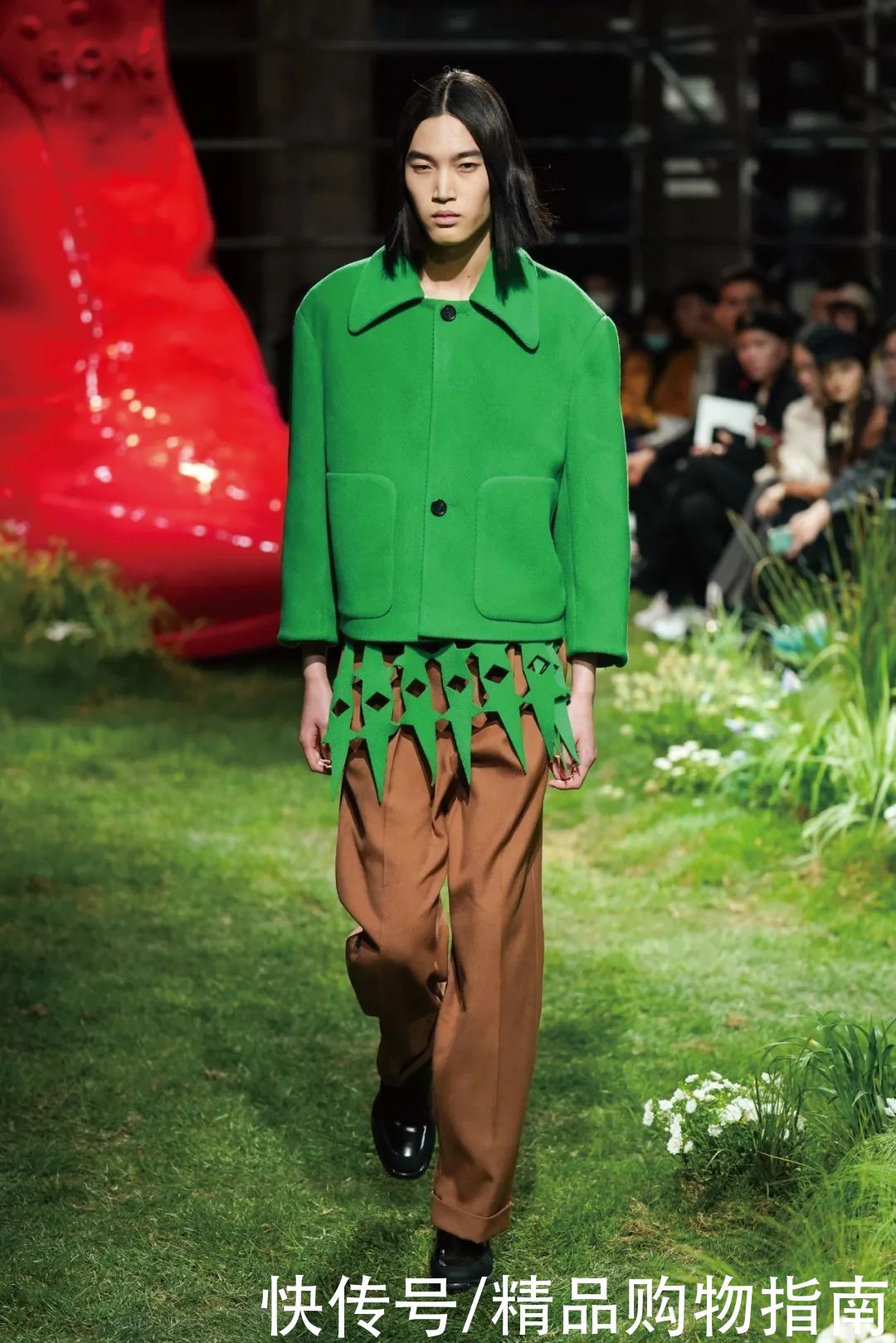 顶流们的阳谋，联手把国潮穿出圈