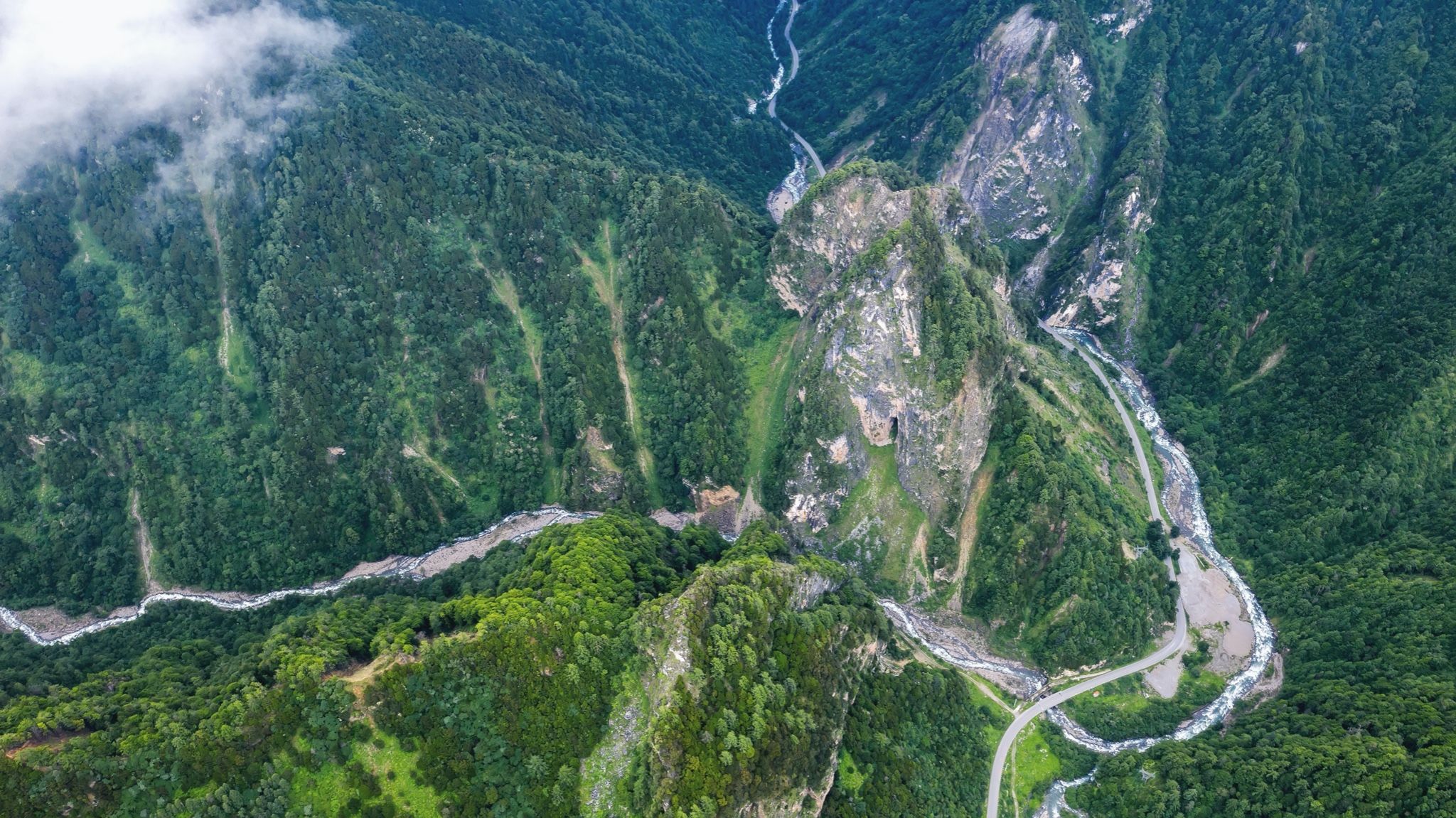 开阔壮美的绝佳场面