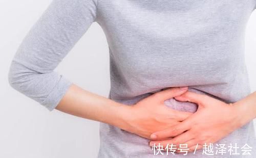 身体|女人多少岁绝经才最佳?提醒:身体有6个表现,别躲了,绝经将至