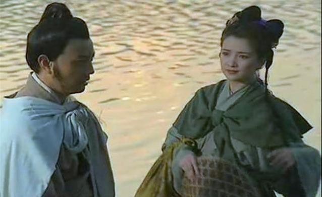 皇帝|水浒传:李师师为何宁愿跟燕青浪迹天涯,也不和皇帝进宫?