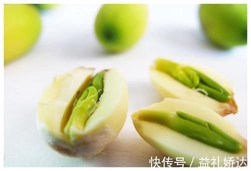 长期失眠|如何调理失眠？谨记“3吃、2不吃”，静心安神，好梦也许自然来